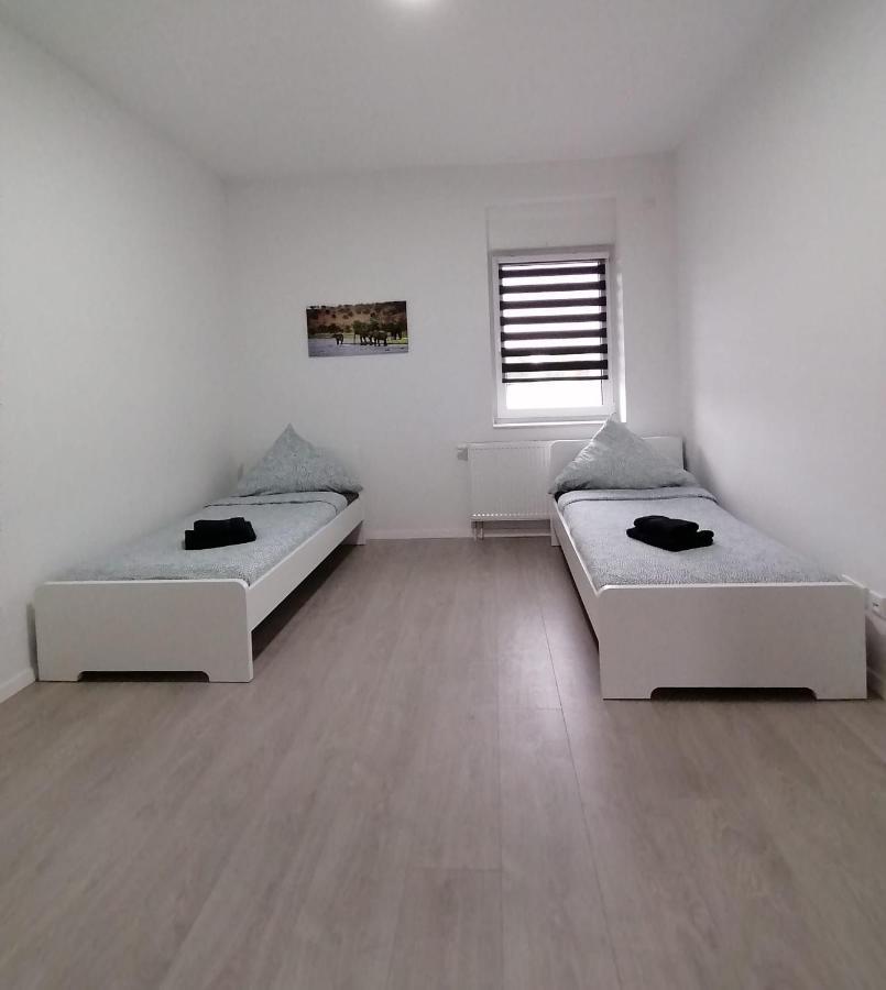 Estrella24 Living Rooms Tokio Herne Exterior photo